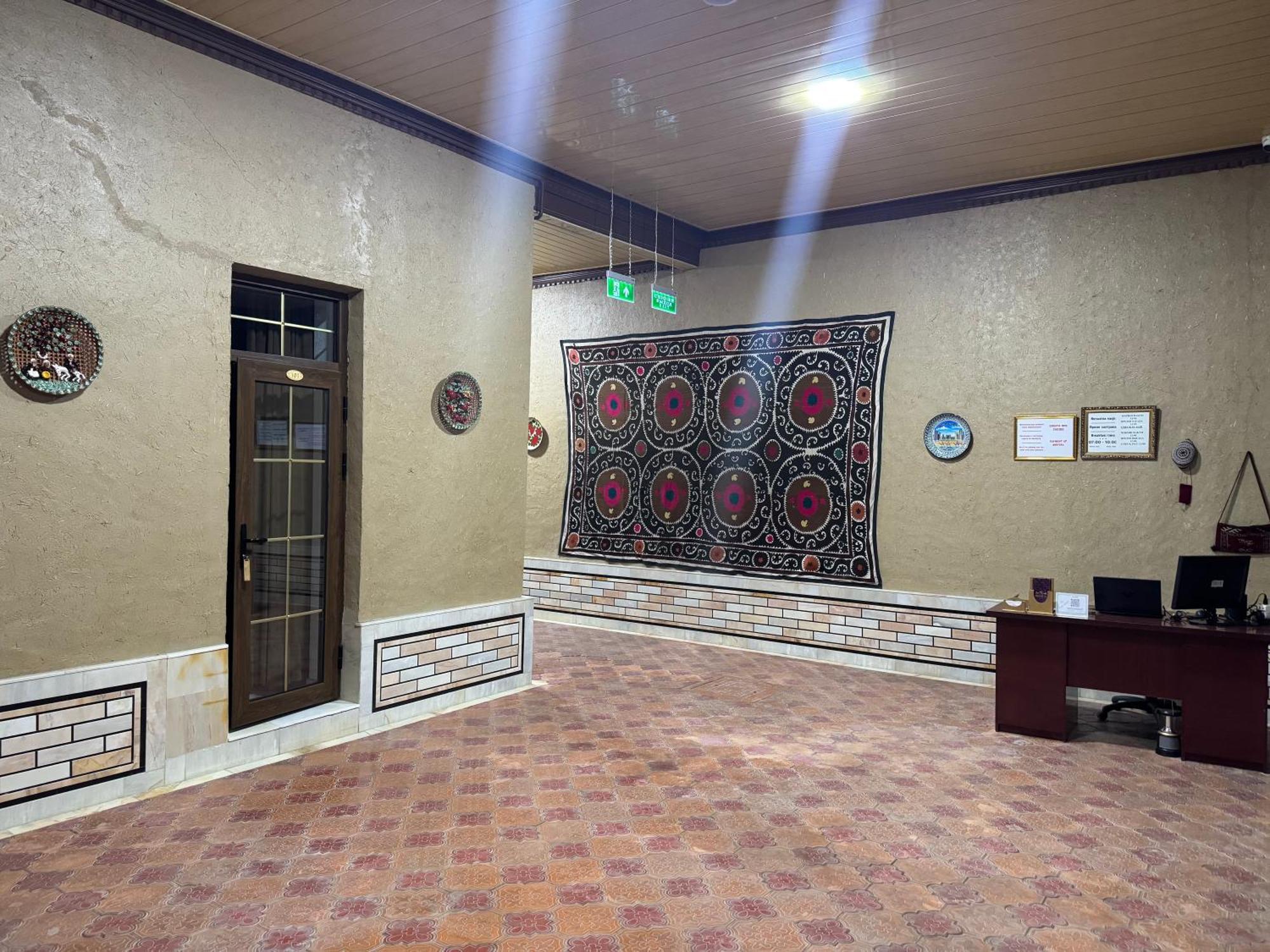 סמרקנד Salomat Guest House מראה חיצוני תמונה