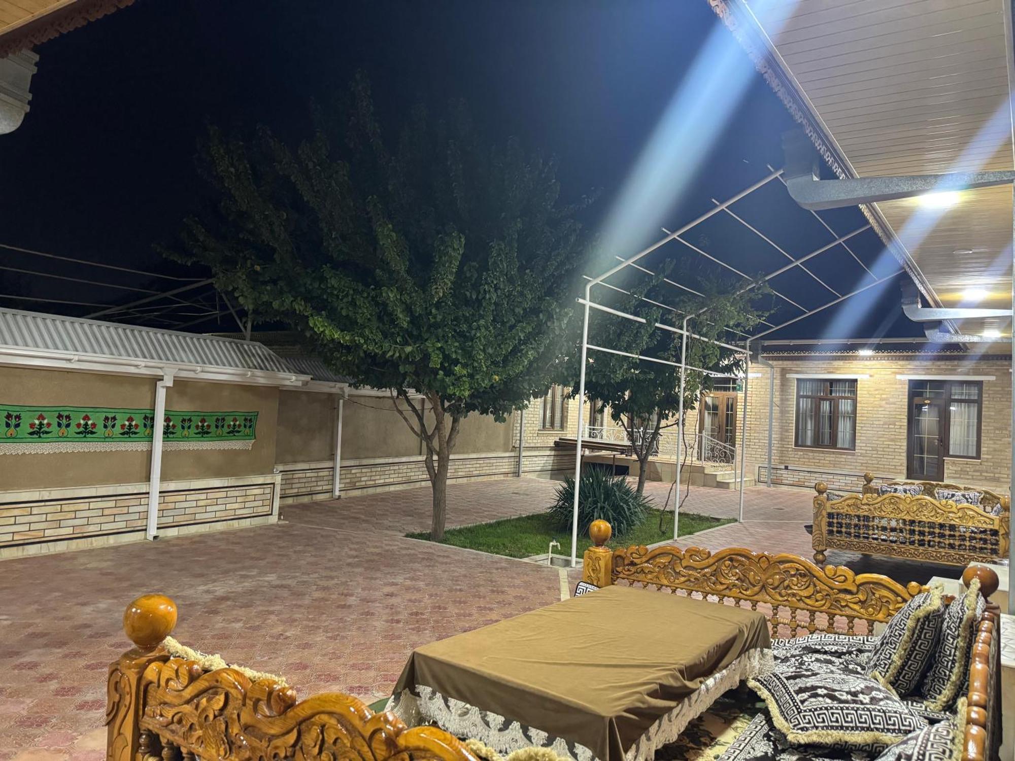 סמרקנד Salomat Guest House מראה חיצוני תמונה