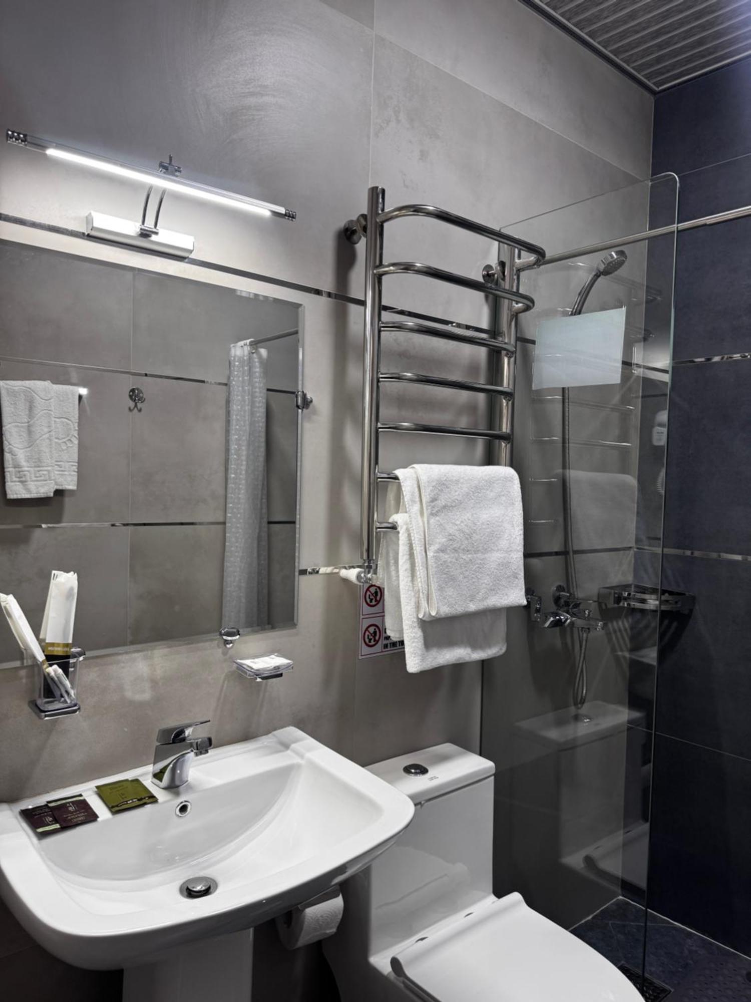 סמרקנד Salomat Guest House מראה חיצוני תמונה