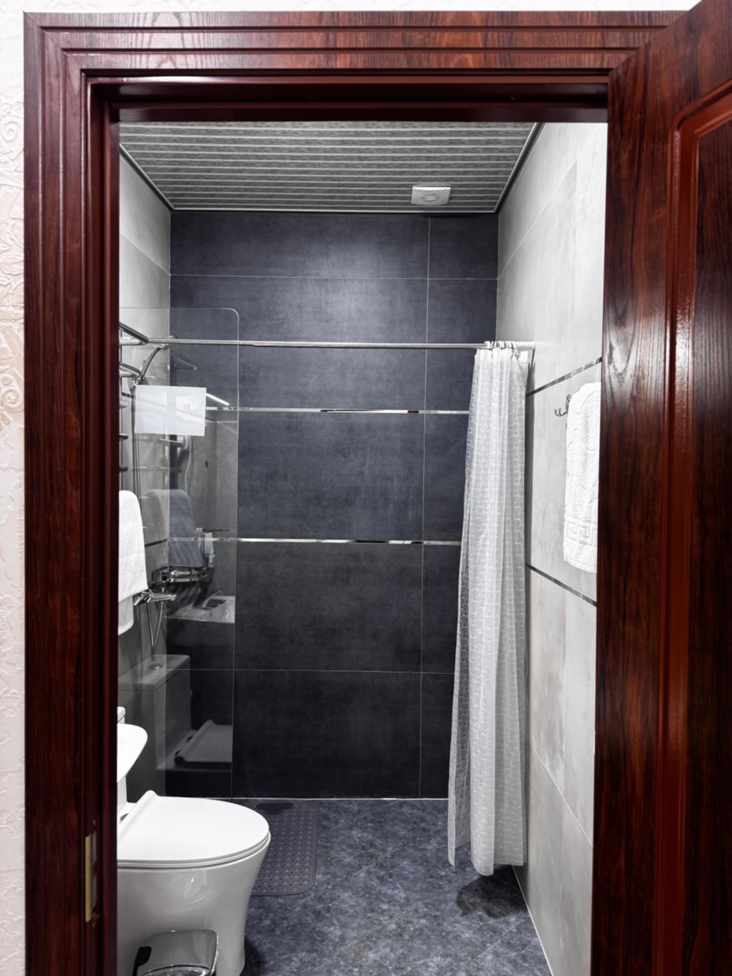 סמרקנד Salomat Guest House מראה חיצוני תמונה