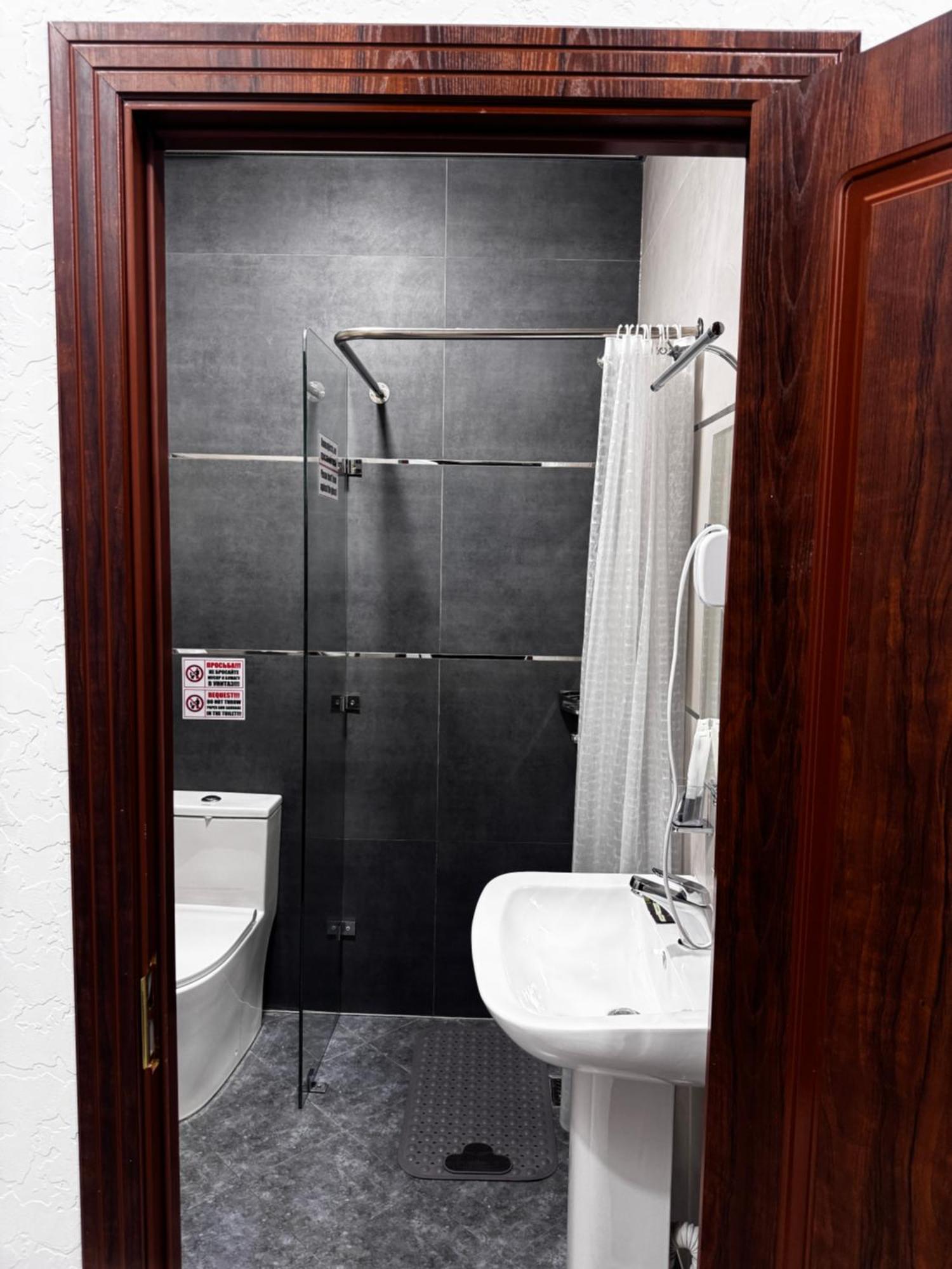 סמרקנד Salomat Guest House מראה חיצוני תמונה